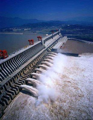 三峽水庫計劃6月10日消落至汛限水位變幅范圍以內，為汛期防洪做好準備